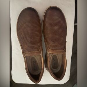 Men’s Born Slip ons